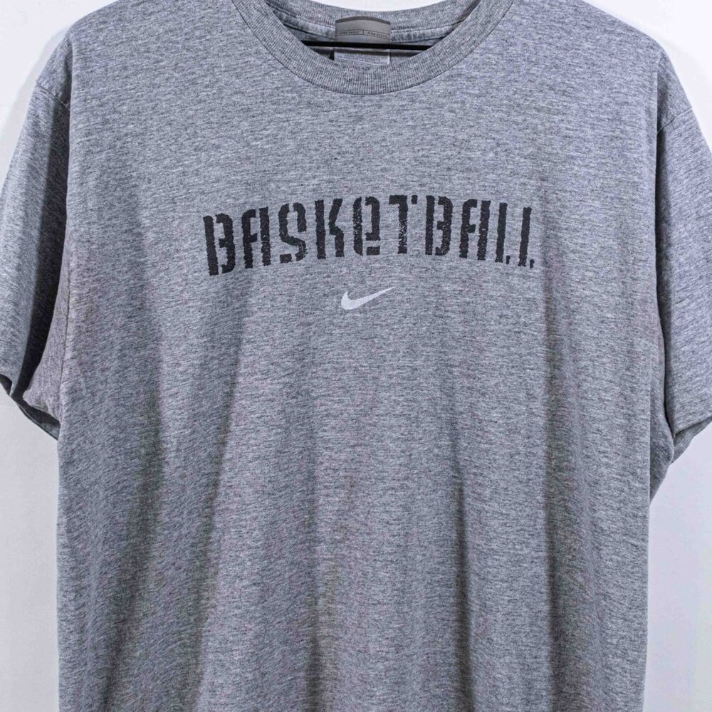 NIKE Center Swoosh Basketball T-Shirt Large Y2K Streetwear Skater Sports